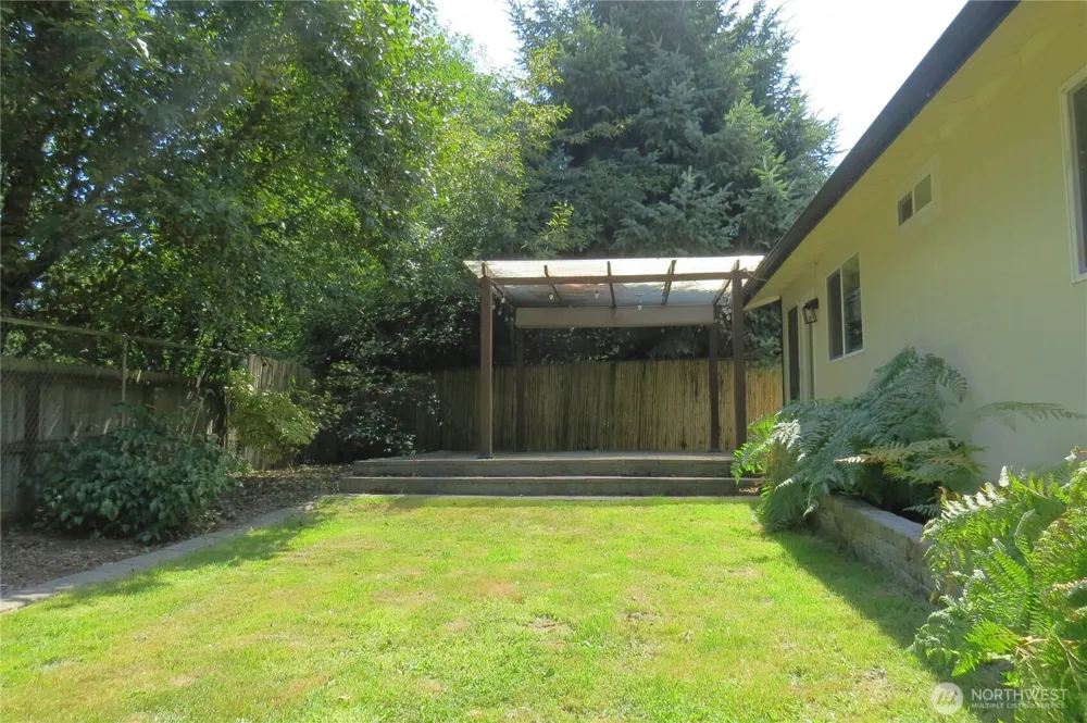 770 Duck Lake Drive SE Ocean Shores, WA 98569