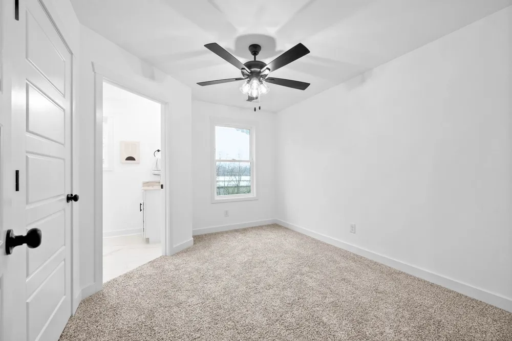914 Power St #3 Clarksville, TN 37042