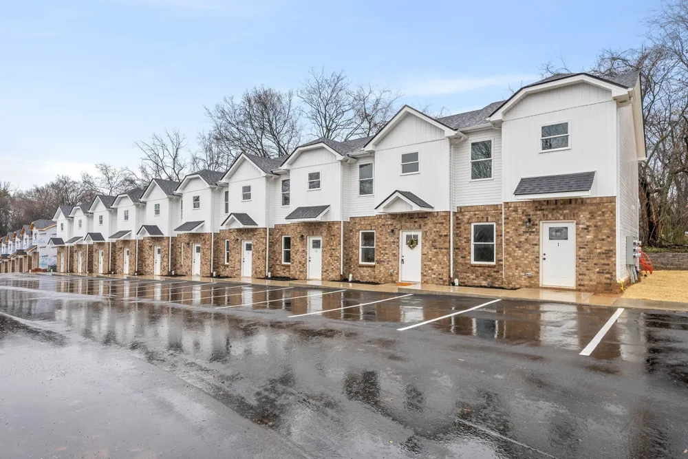 914 Power St #3 Clarksville, TN 37042