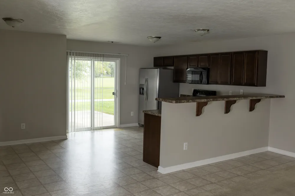 2122 Cedarmill Drive Franklin, IN 46131