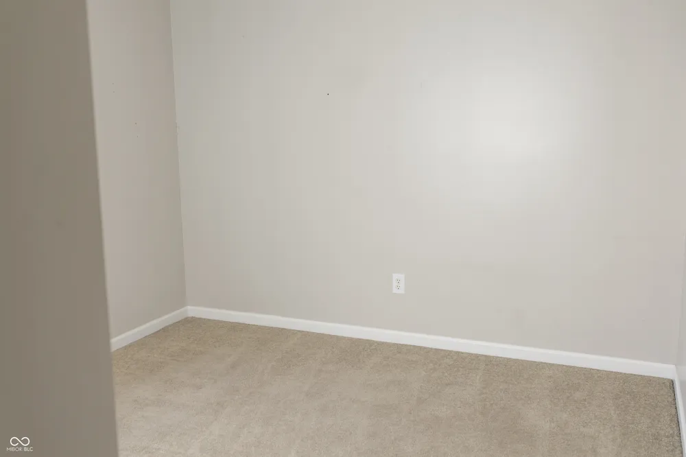 2122 Cedarmill Drive Franklin, IN 46131