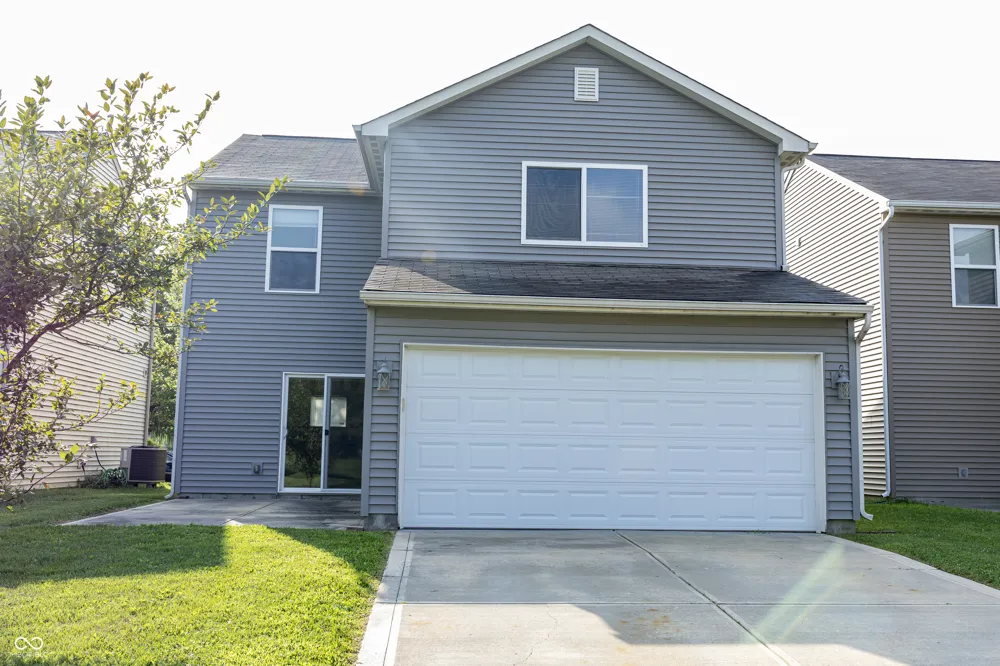 2122 Cedarmill Drive Franklin, IN 46131