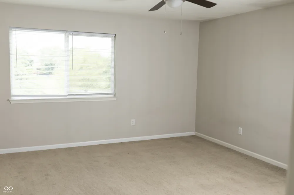 2122 Cedarmill Drive Franklin, IN 46131