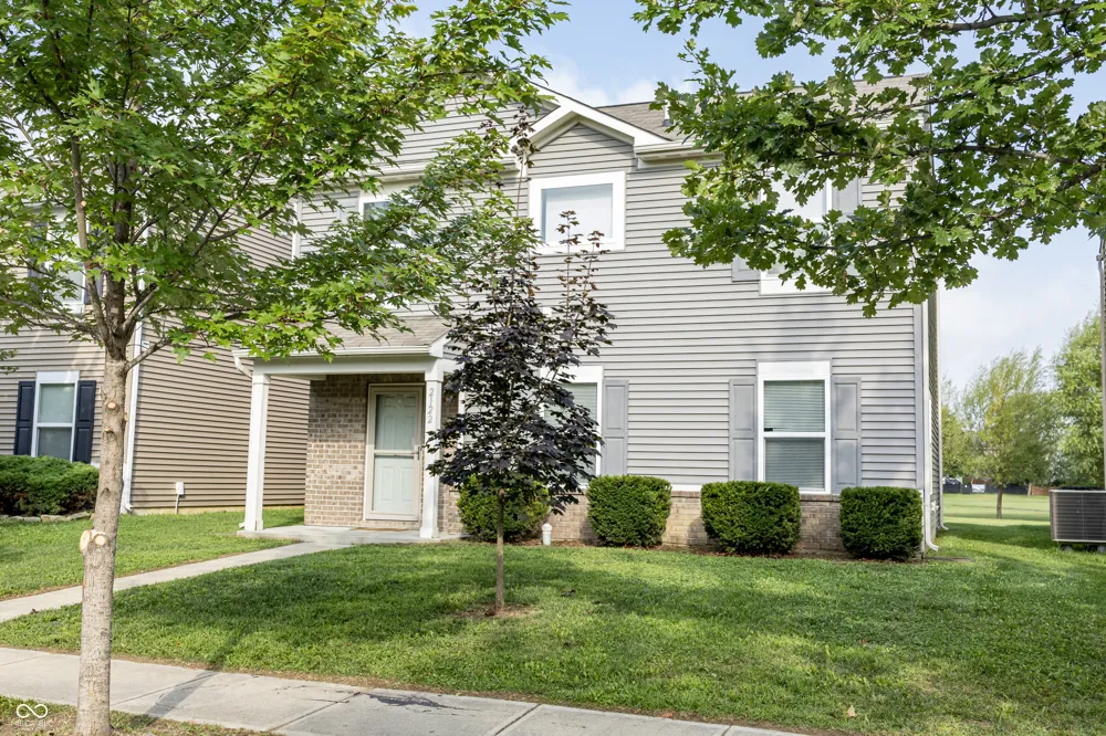 2122 Cedarmill Drive Franklin, IN 46131