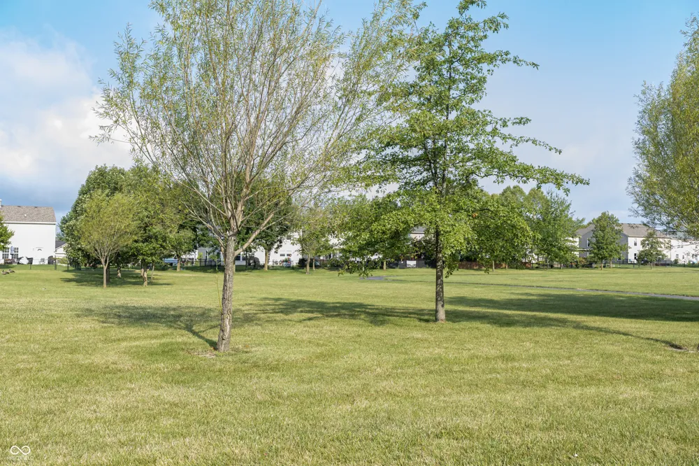 2122 Cedarmill Drive Franklin, IN 46131