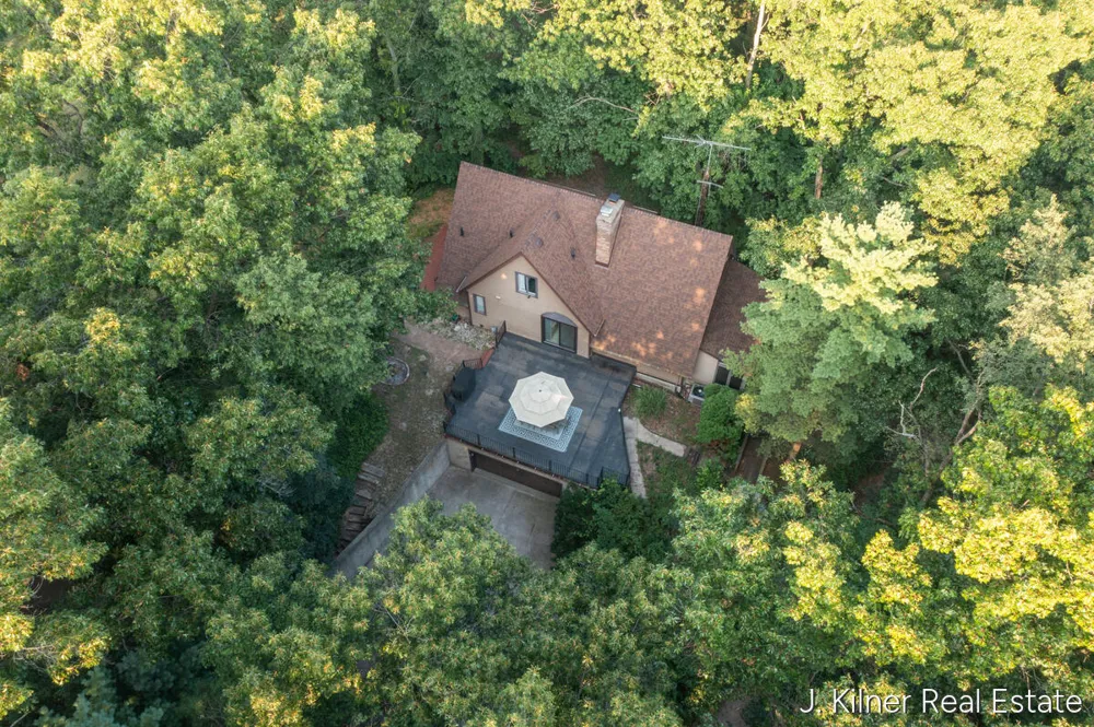 24865 44th Avenue Mattawan, MI 49071