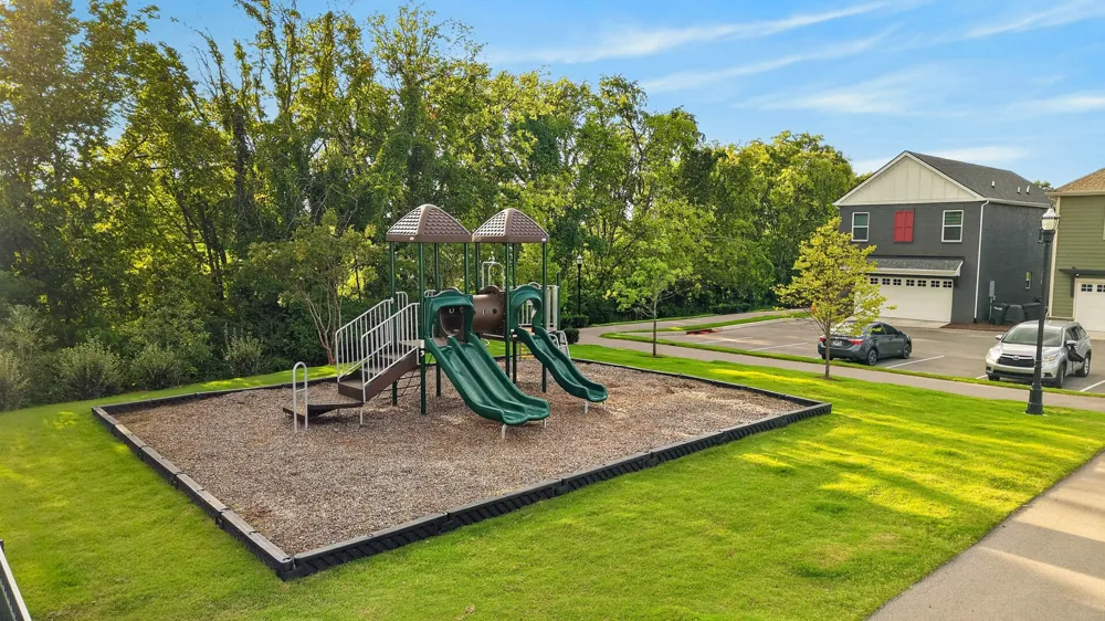 315 Twig Pvt Ct Hendersonville, TN 37075