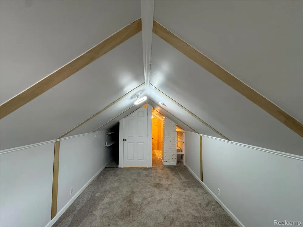 2452 Earlmont Berkley City, MI 48072