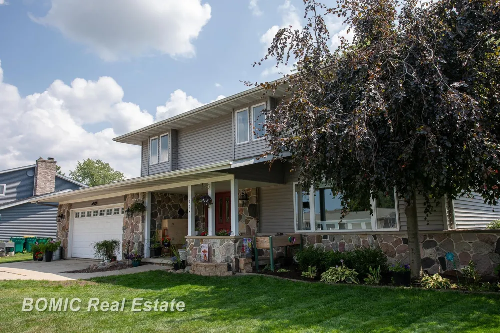 3028 Melrose Drive Bay City City, MI 48706