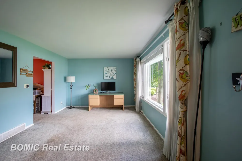 3028 Melrose Drive Bay City City, MI 48706