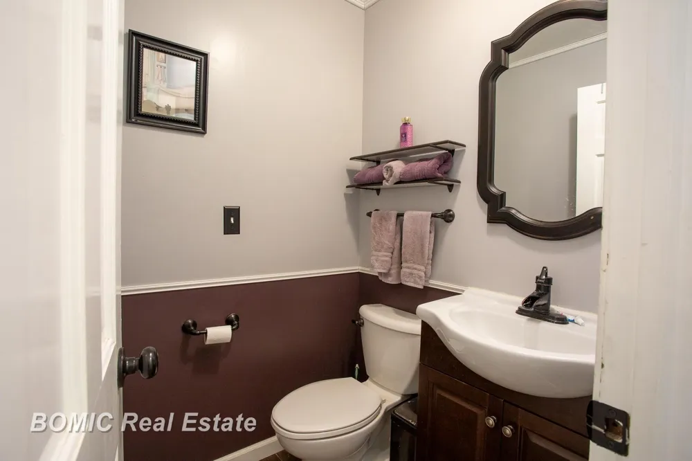 3028 Melrose Drive Bay City City, MI 48706