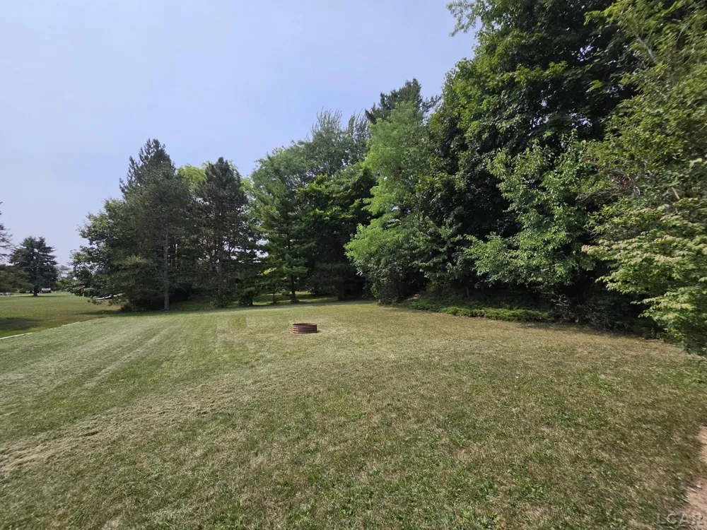 425 MAPLEWOOD COURT Adrian City, MI 49221