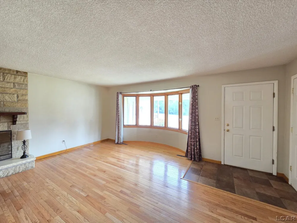 425 MAPLEWOOD COURT Adrian City, MI 49221