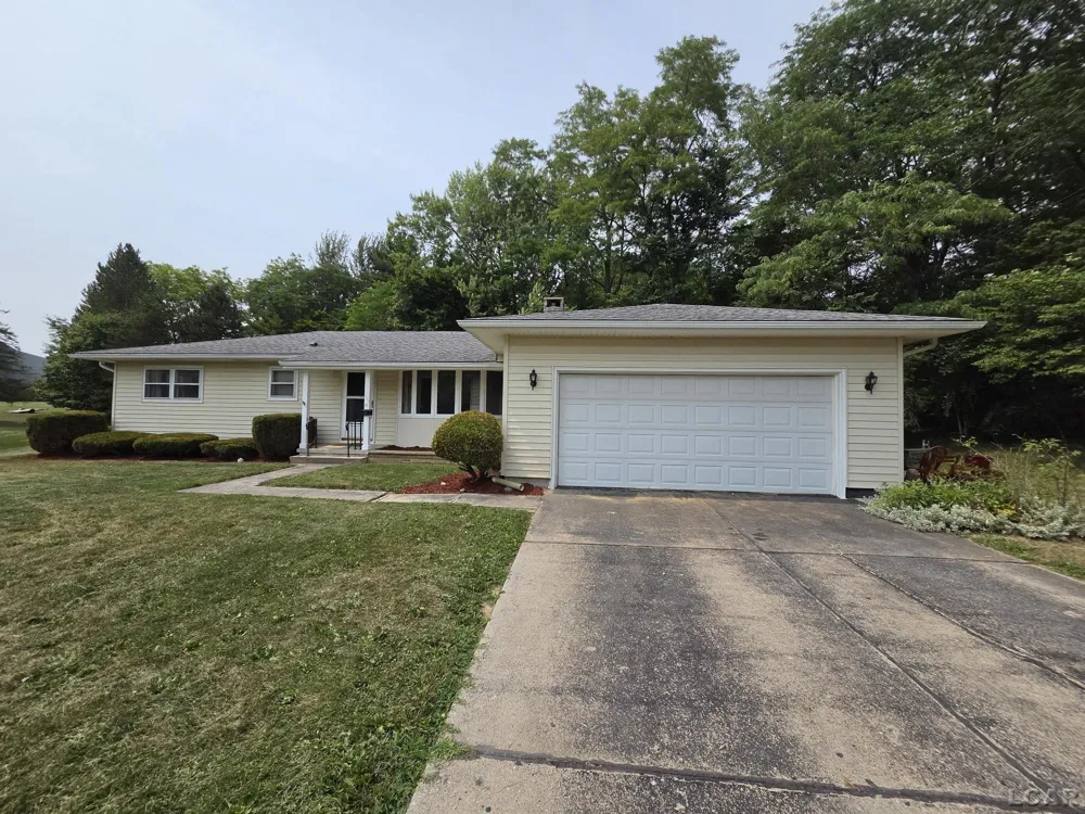 425 MAPLEWOOD COURT Adrian City, MI 49221
