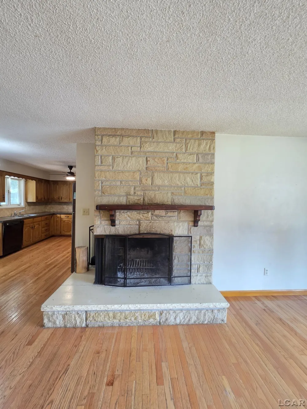 425 MAPLEWOOD COURT Adrian City, MI 49221