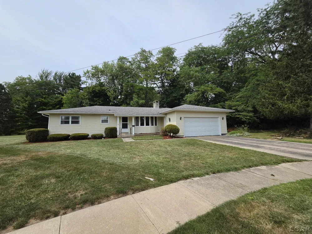 425 MAPLEWOOD COURT Adrian City, MI 49221