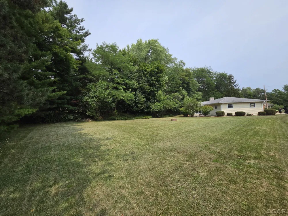 425 MAPLEWOOD COURT Adrian City, MI 49221