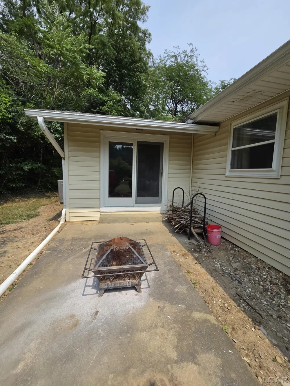 425 MAPLEWOOD COURT Adrian City, MI 49221
