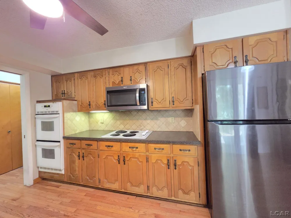 425 MAPLEWOOD COURT Adrian City, MI 49221