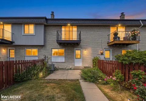 28306 Universal Drive