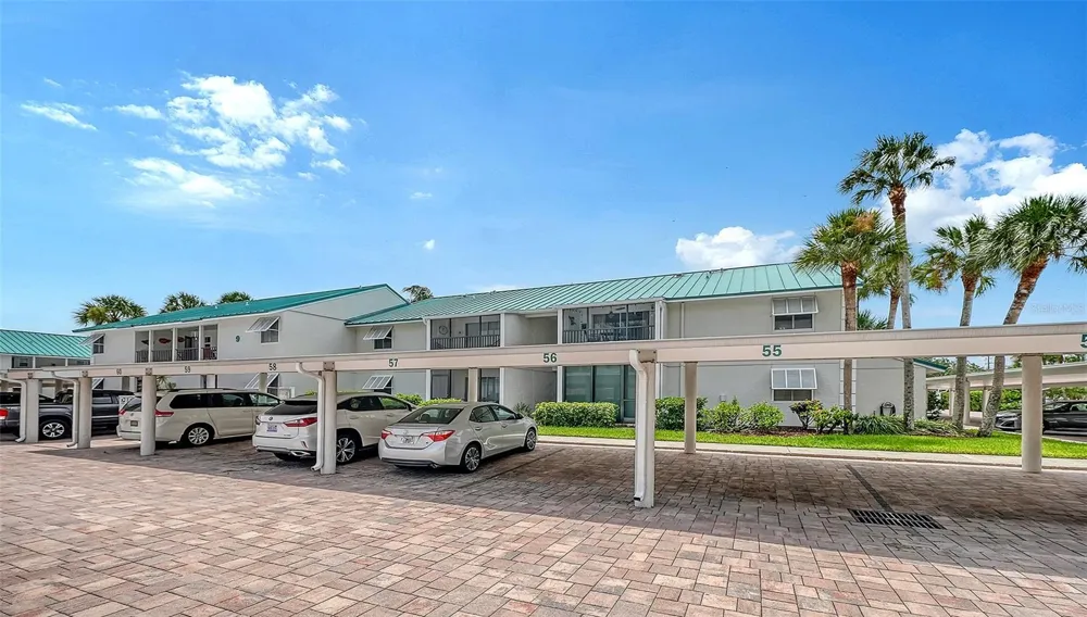 5641 MIDNIGHT PASS ROAD #902 Sarasota, FL 34242