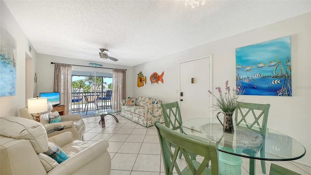 5641 MIDNIGHT PASS ROAD #902 Sarasota, FL 34242