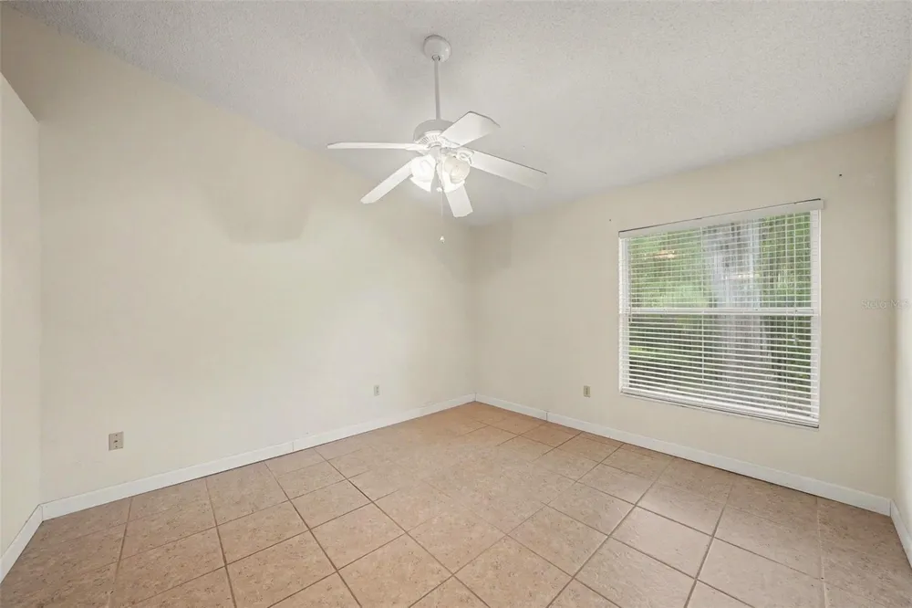 2437 NANTUCKET HARBOR LOOP #2437 Sun City Center, FL 33573