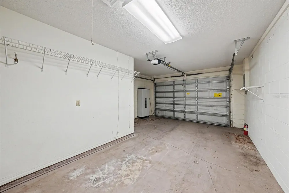 2437 NANTUCKET HARBOR LOOP #2437 Sun City Center, FL 33573