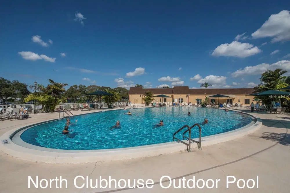 2437 NANTUCKET HARBOR LOOP #2437 Sun City Center, FL 33573