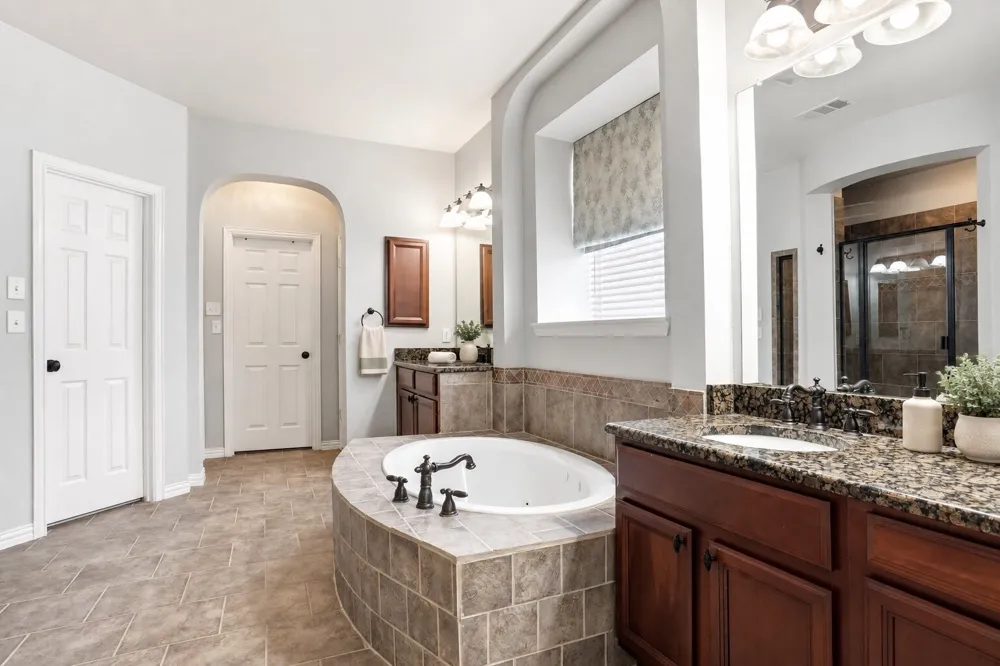 9028 Steiner Street Fort Worth, TX 76244