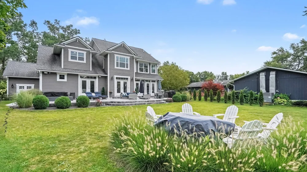 3502 Windwheel Point Drive Pinckney, MI 48169
