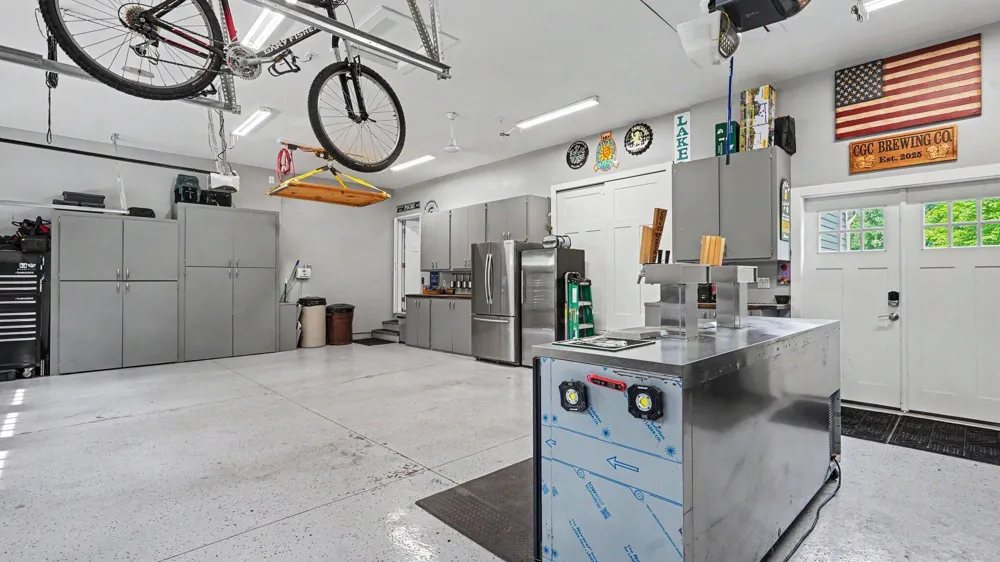 3502 Windwheel Point Drive Pinckney, MI 48169