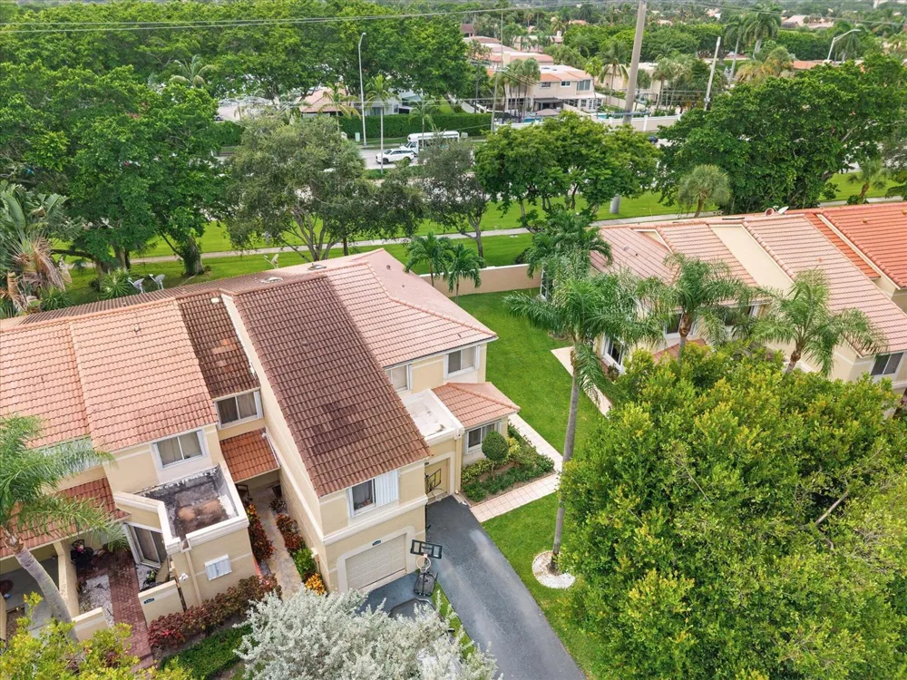 3497 DEER CREEK PALLADIAN CIRCLE #3497 Deerfield Beach, FL 33442