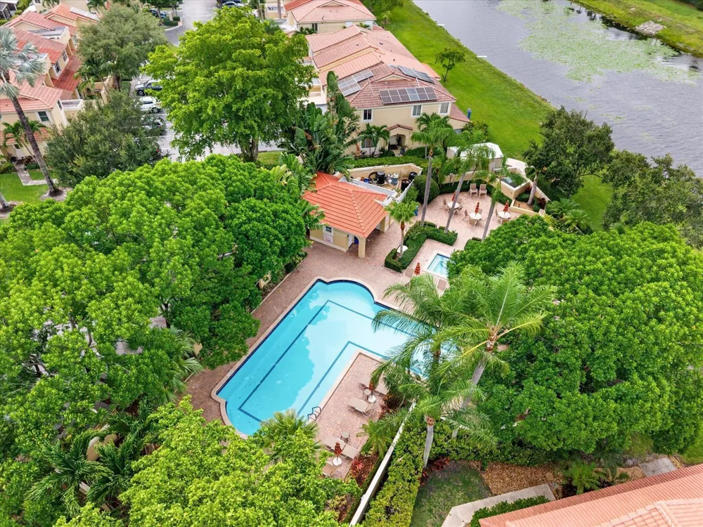 3497 DEER CREEK PALLADIAN CIRCLE #3497 Deerfield Beach, FL 33442