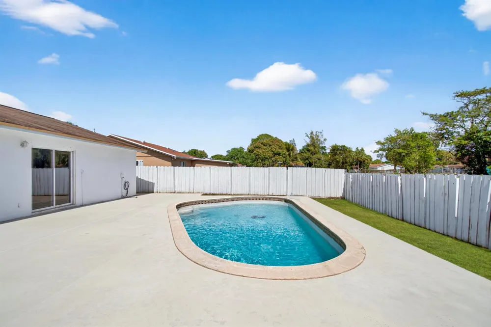 405 SW 78TH TERRACE North Lauderdale, FL 33068