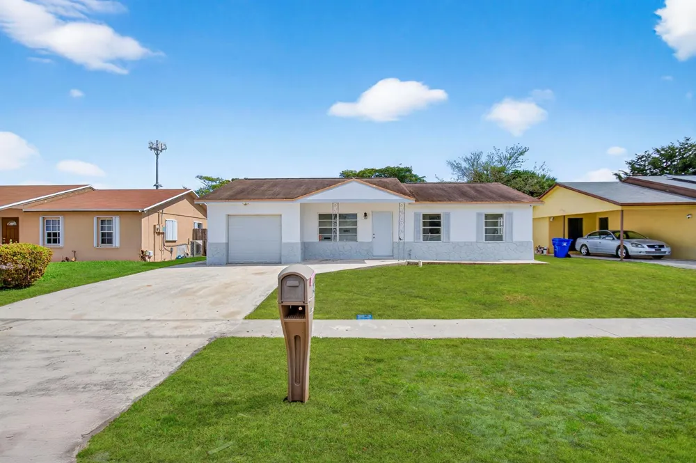 405 SW 78TH TERRACE North Lauderdale, FL 33068
