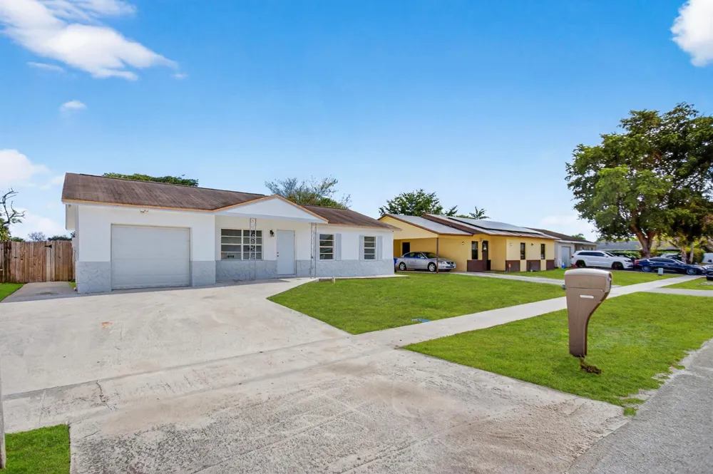 405 SW 78TH TERRACE North Lauderdale, FL 33068
