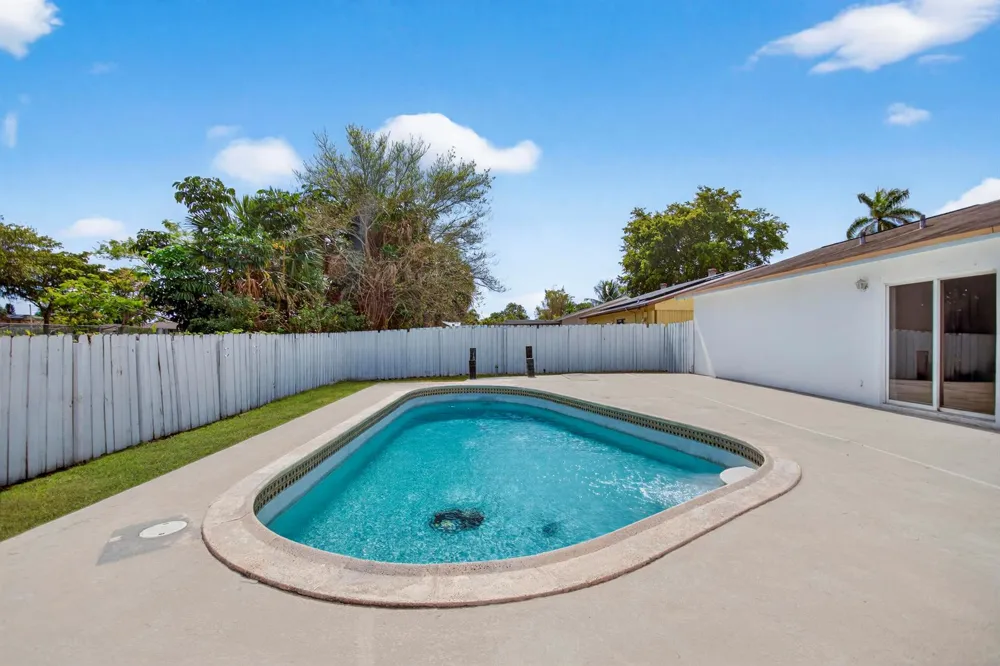 405 SW 78TH TERRACE North Lauderdale, FL 33068