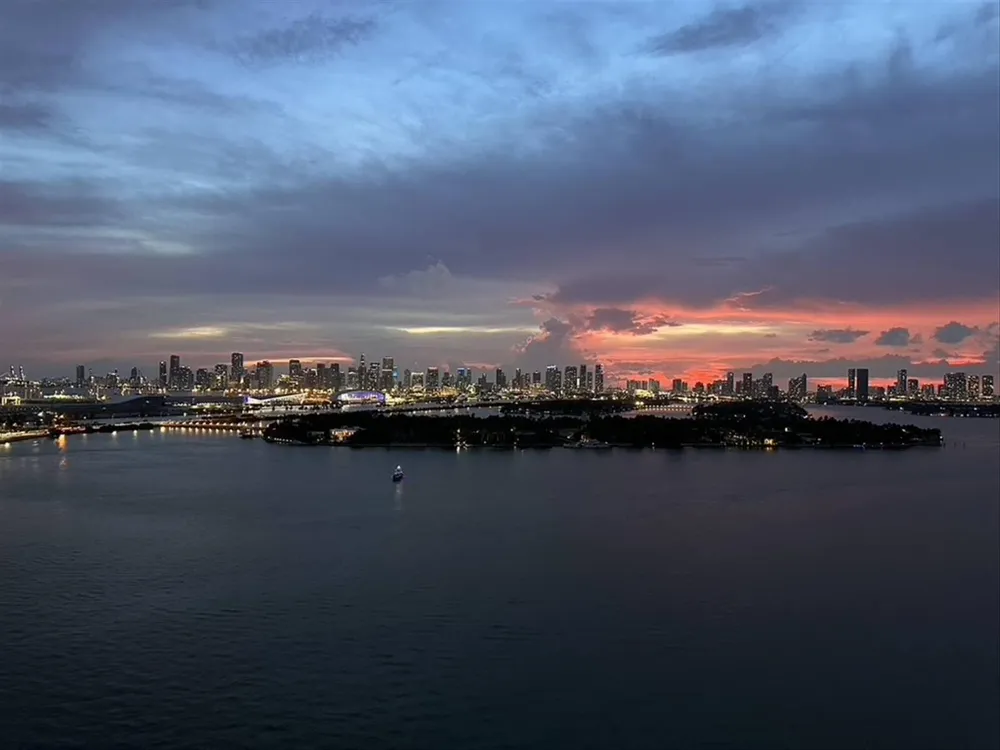 540 WEST AVENUE #2011 Miami Beach, FL 33139