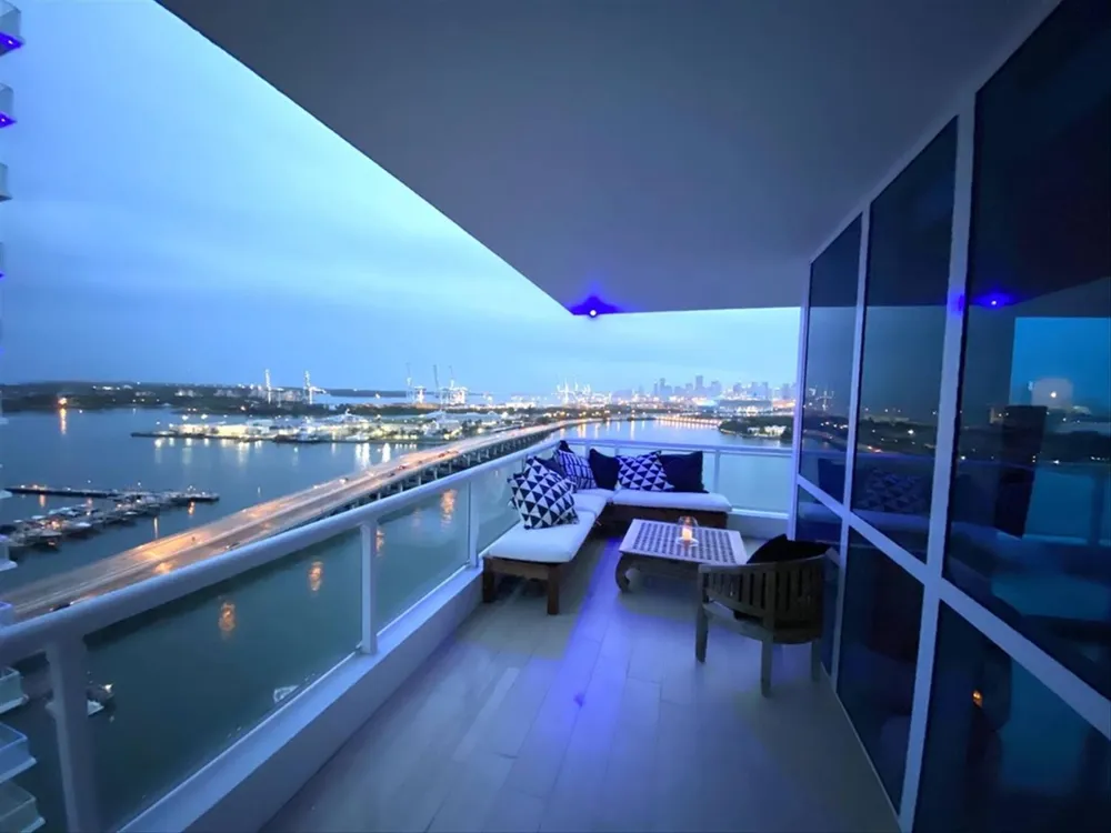 540 WEST AVENUE #2011 Miami Beach, FL 33139