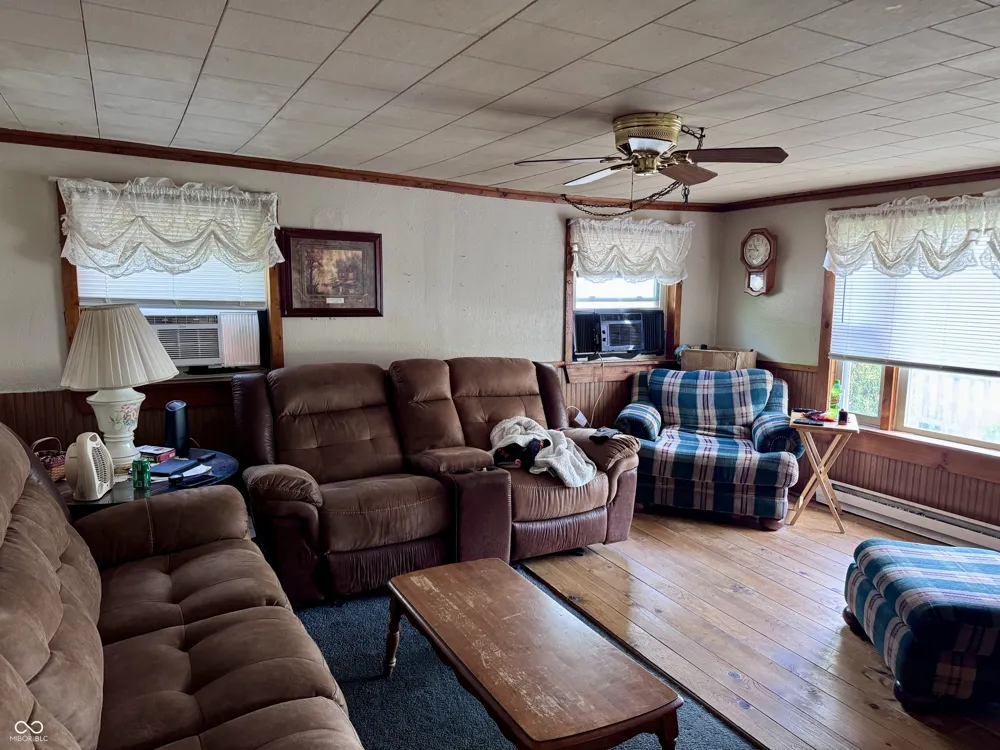 19084 Clayborn Street Metamora, IN 47030