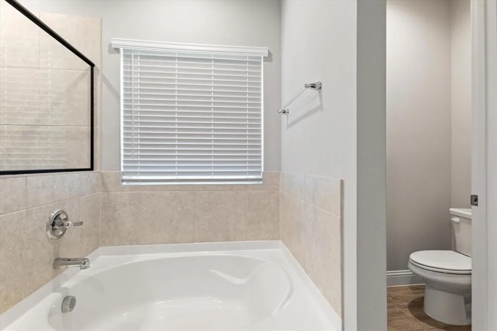 405 Rosie Court Argyle, TX 76226