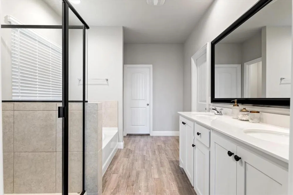 405 Rosie Court Argyle, TX 76226