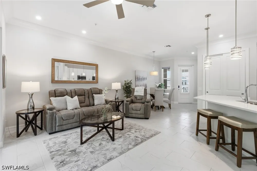 Indies Drive E #201 Naples, FL 34114