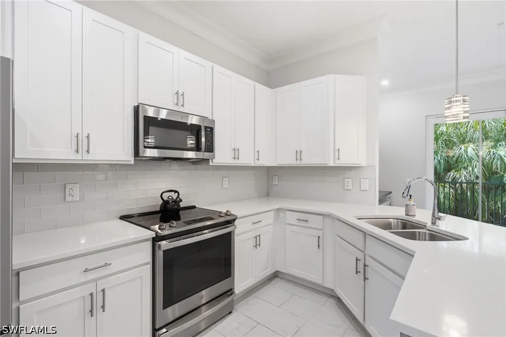 Indies Drive E #201 Naples, FL 34114
