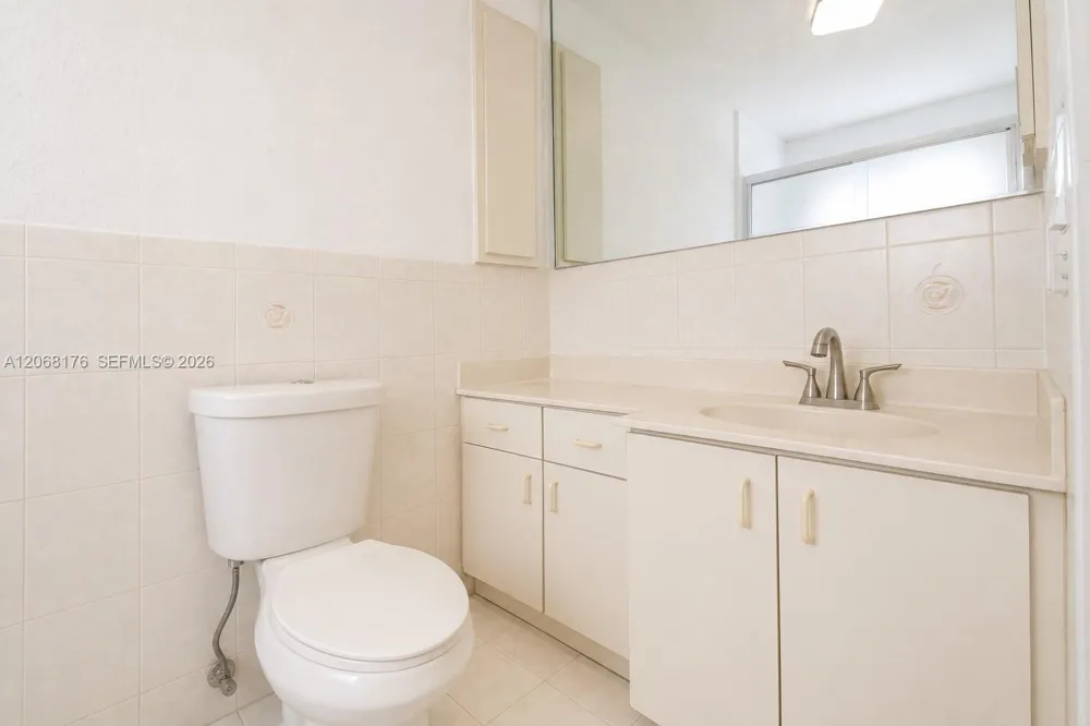 9733 NW 126th Ter Hialeah Gardens, FL 33018