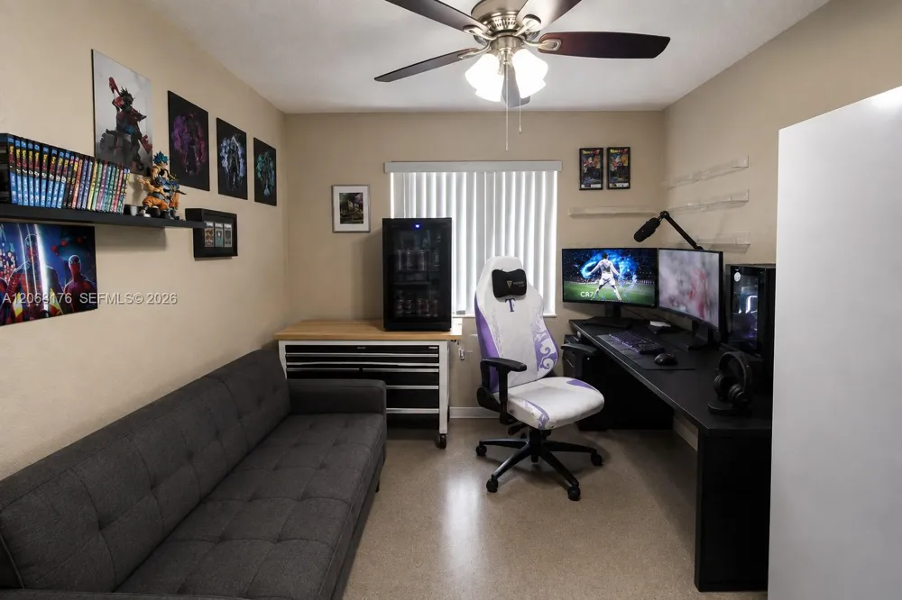 9733 NW 126th Ter Hialeah Gardens, FL 33018