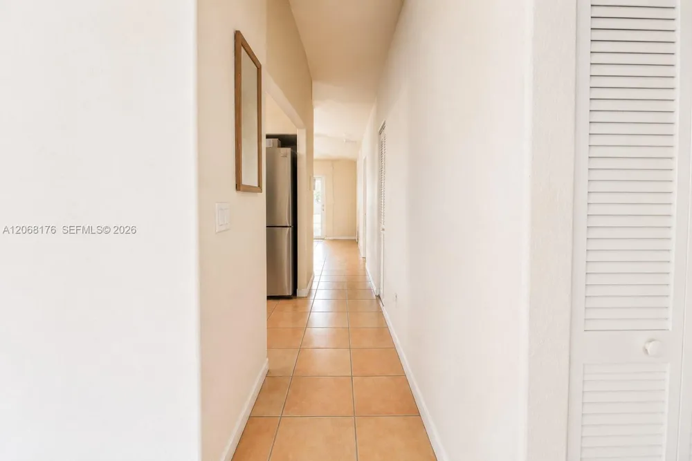 9733 NW 126th Ter Hialeah Gardens, FL 33018