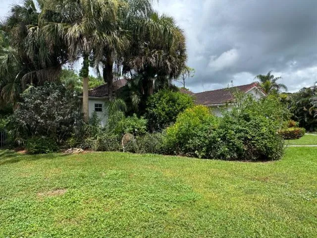 18554 SE OLD TRAIL DRIVE E Jupiter, FL 33478