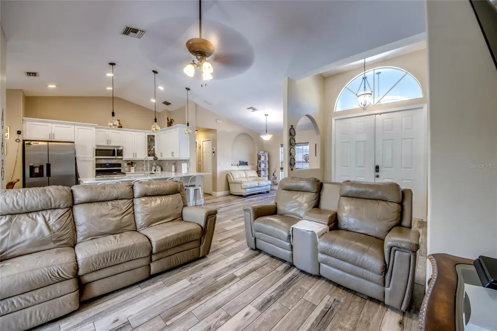 2613 SW 7TH PLACE Cape Coral, FL 33914